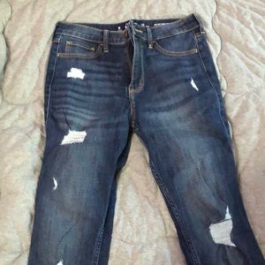 Size 3 Hollister High Rise Super Skinny Jeans